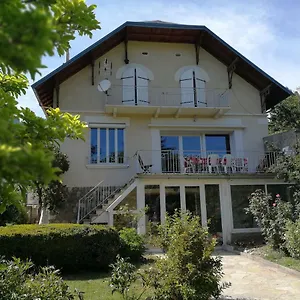 Le Gai Soleil Hébergement de vacances Embrun